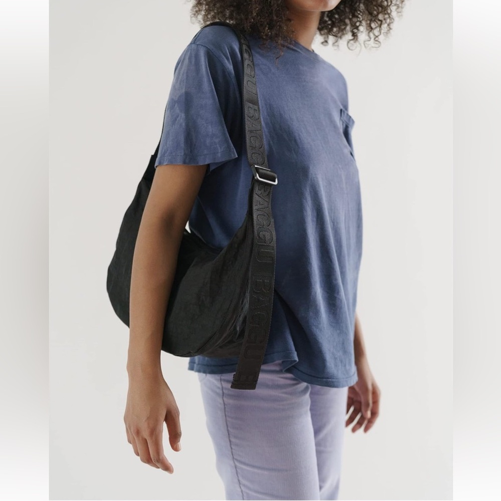 Medium Nylon Crescent Bag NEW with tag Color Black